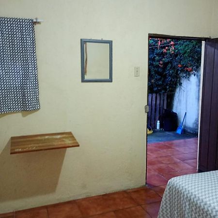 Hotel Hospedaje Basico El Jaguar Antigua Esterno foto