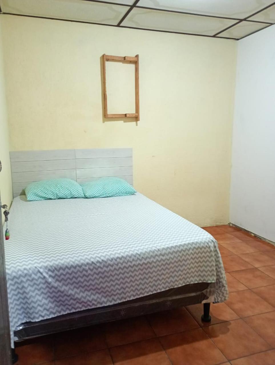 Hotel Hospedaje Basico El Jaguar Antigua Esterno foto